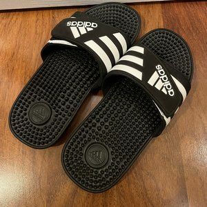 Adidas Adissage Slides